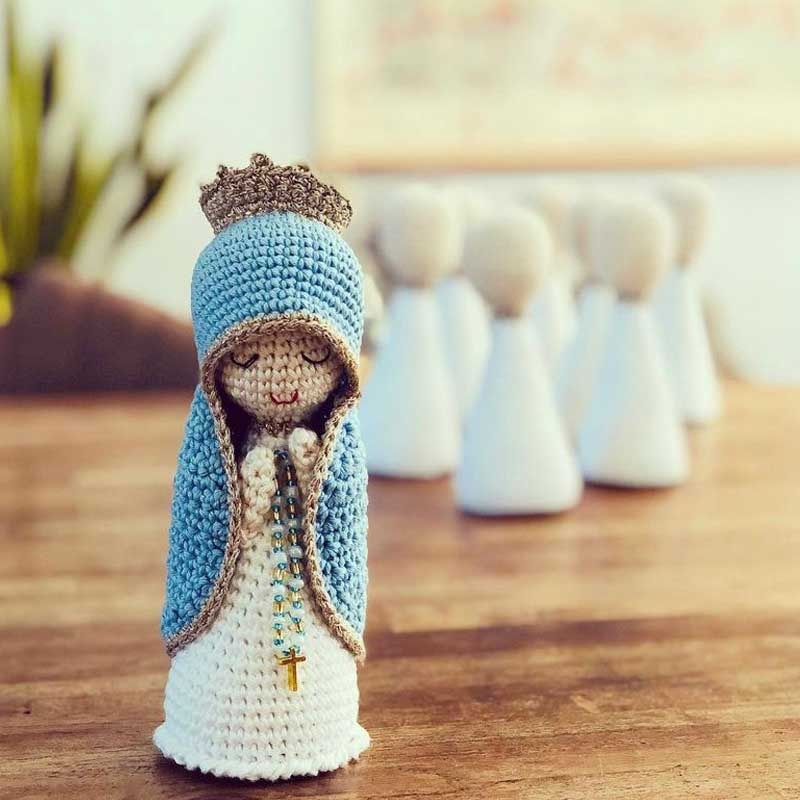 14cm Handmade Crochet Plush Toy Madonna With Crown